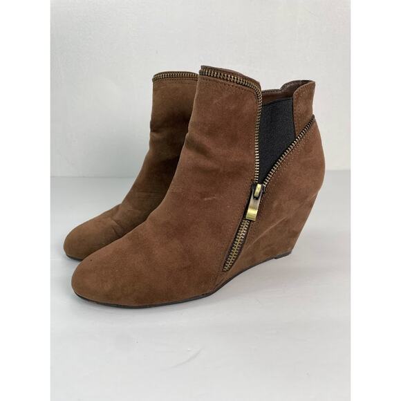 Suede Wedge Boots Womens 7.5 Ankle Brown Booties Round Toe Heeled Shoes - Picture 2 of 11